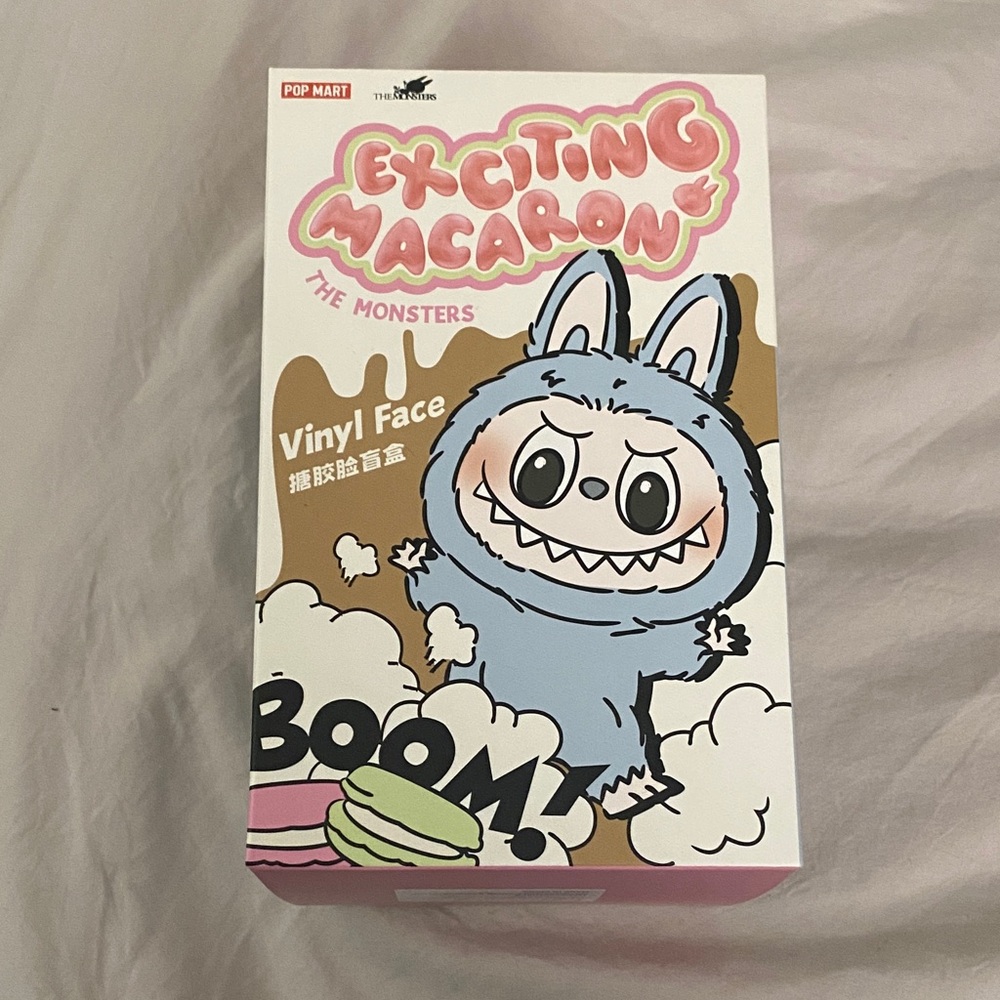 SESAME BEAN- AUTHENTIC brand new exciting macaron